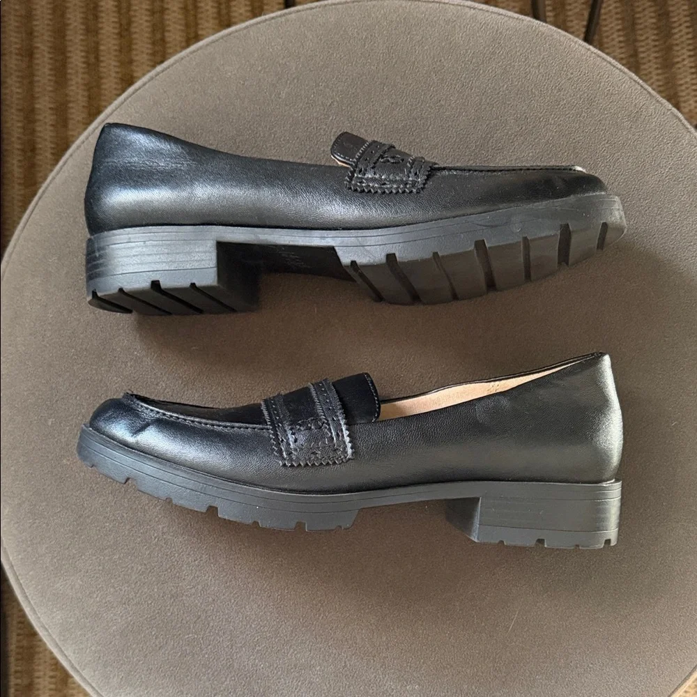 Life Stride London Womens 8 Black Leather Loafers Soft Soul Classic Work